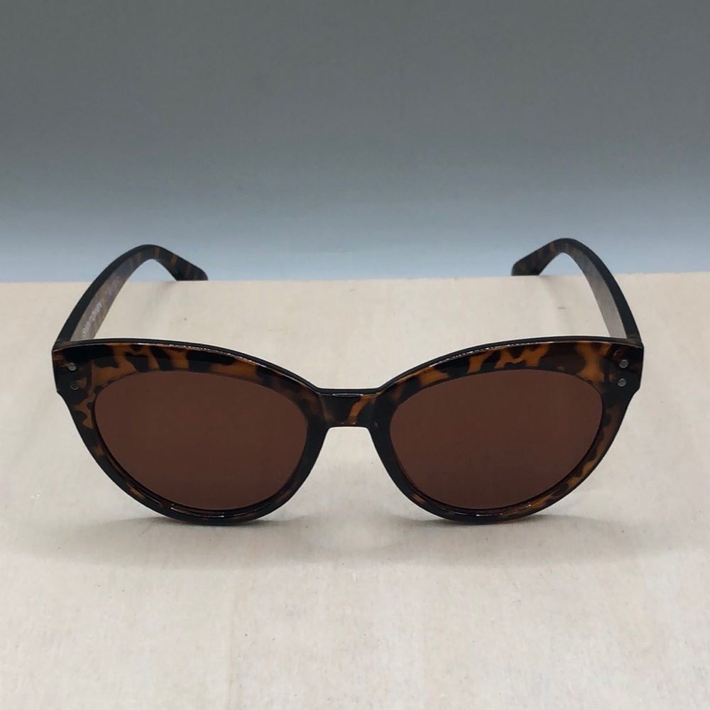Saint Owen x CURATEUR Wylde Tortoise Shell Sunglasses Brown Cat Eye